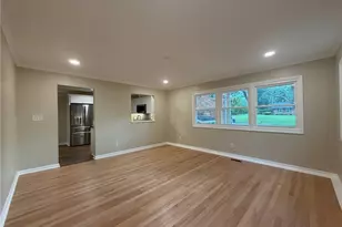2701 Tudor Rd, Winston-Salem, NC 27106 - Photo 10