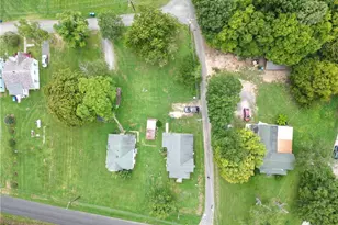 181 Railroad St, Mocksville, NC 27028 - Photo 8