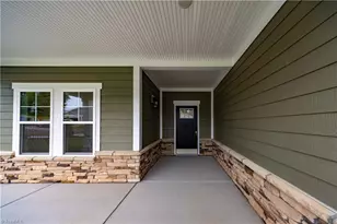 2423 Augusta Dr, Asheboro, NC 27205 - Photo 8