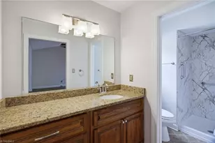 6 Castle Bridge Ct, Greensboro, NC 27407 - Photo 10