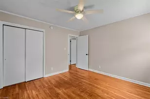 2010 Twain Rd, Greensboro, NC 27405 - Photo 16