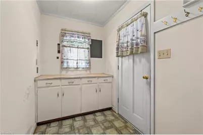 2294 N Old Greensboro Road, High Point, NC 27265 - Photo 22
