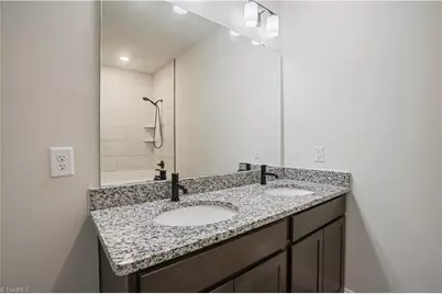 410 Fayetteville Street, Liberty, NC 27298 - Photo 16