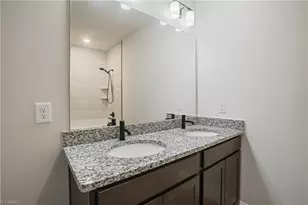 410 Fayetteville St, Liberty, NC 27298 - Photo 16
