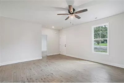 410 Fayetteville Street, Liberty, NC 27298 - Photo 20