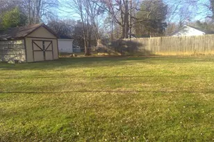3303 Frost Pl, Greensboro, NC 27405 - Photo 2