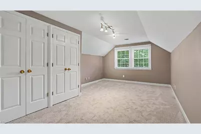 1000 Meade Drive, Greensboro, NC 27410 - Photo 32