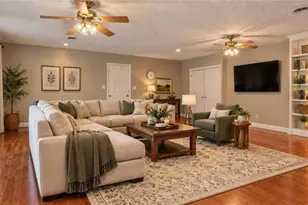 1000 Meade Dr, Greensboro, NC 27410 - Photo 12