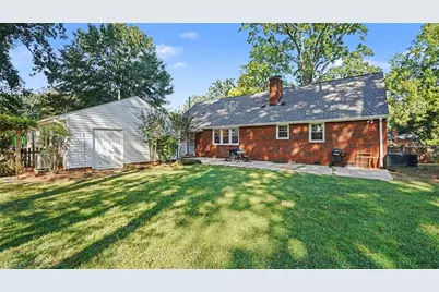 1000 Meade Drive, Greensboro, NC 27410 - Photo 34