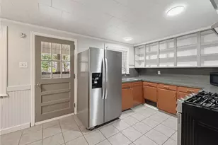 509 College St, Eden, NC 27288 - Photo 8
