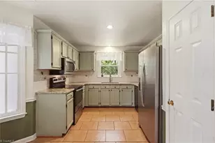 8984 Stamford Club Ct, King, NC 27045 - Photo 28
