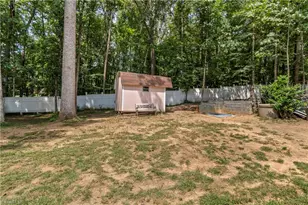 3545 N Lakeshore Dr, Clemmons, NC 27012 - Photo 28