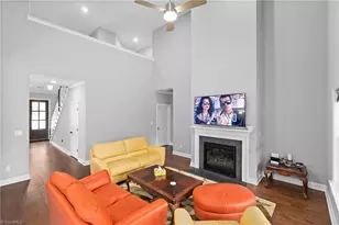 817 Gibb St, Winston-Salem, NC 27106 - Photo 8