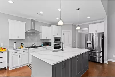 817 Gibb Street, Winston-Salem, NC 27106 - Photo 12