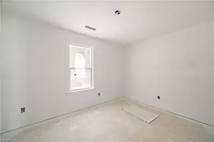 4375 Allen Dr, Winston-Salem, NC 27101 - Photo 12