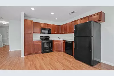 620 Piermont Court, Winston-Salem, NC 27103 - Photo 8