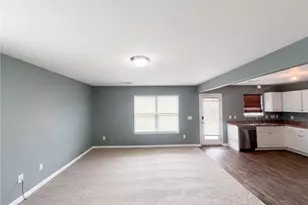 741 Cairn Cir, Burlington, NC 27217 - Photo 8