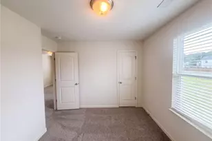 741 Cairn Cir, Burlington, NC 27217 - Photo 12