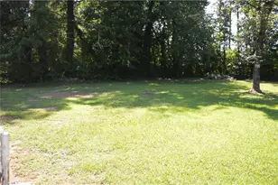 102 Lassiter Dr, High Point, NC 27265 - Photo 12