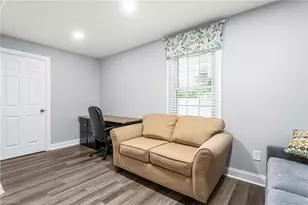 731 W Banner Ave, Winston-Salem, NC 27127 - Photo 10