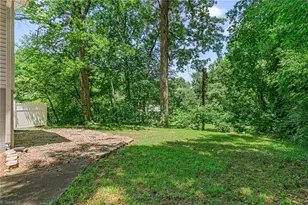 731 W Banner Ave, Winston-Salem, NC 27127 - Photo 36
