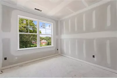 2033 E 14th Street, Winston-Salem, NC 27105 - Photo 16