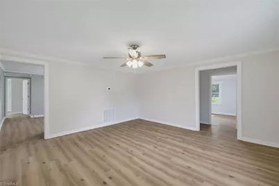 3140 US Highway 158, Reidsville, NC 27320 - Photo 8
