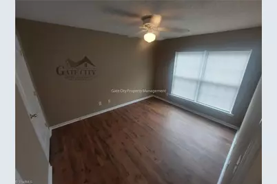 3983 Elizabeth Glen Way, Jamestown, NC 27282 - Photo 8