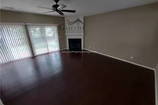 3983 Elizabeth Glen Way, Jamestown, NC 27282 - Photo 4