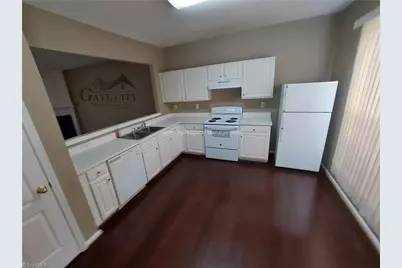 3983 Elizabeth Glen Way, Jamestown, NC 27282 - Photo 2
