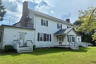 1109 W Main St, Yadkinville, NC 27055 - Photo 12