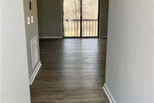 519 Brookside Ct, Kernersville, NC 27284 - Photo 4