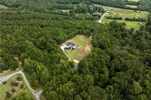 1120 Kayla Ridge Rd, Walnut Cove, NC 27052 - Photo 6