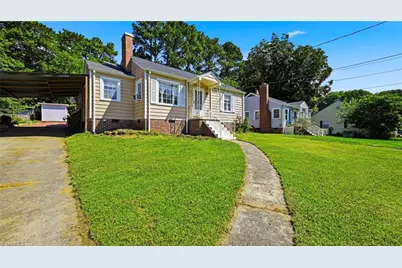 325 W Gilbreath Street, Graham, NC 27253 - Photo 2