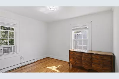 325 W Gilbreath Street, Graham, NC 27253 - Photo 14