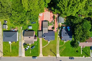 325 W Gilbreath St, Graham, NC 27253 - Photo 2