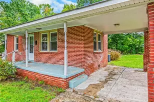 921 Gordon St, High Point, NC 27260 - Photo 4