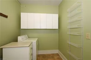 3701 Brandywine Dr, Greensboro, NC 27410 - Photo 16