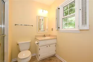 3701 Brandywine Dr, Greensboro, NC 27410 - Photo 24
