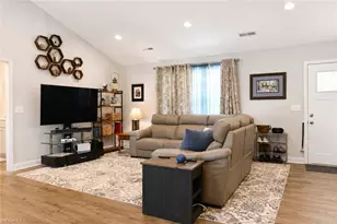 338 Price St, Stoneville, NC 27048 - Photo 8
