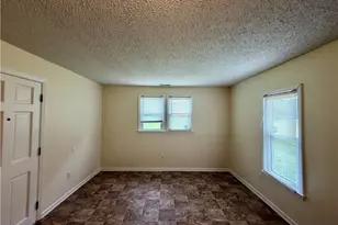 3076 Main St, Walkertown, NC 27051 - Photo 4