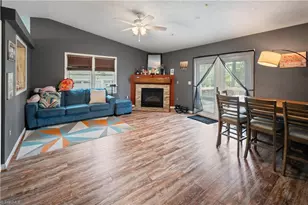 2114 Margaret Dr, Mount Airy, NC 27030 - Photo 2