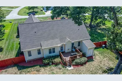3005 Pearson Farm Drive, Browns Summit, NC 27214 - Photo 34