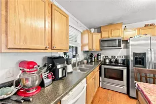 2202 Old Orchard Ln, Burlington, NC 27217 - Photo 12