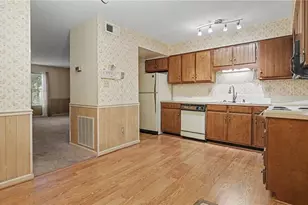 1001 Rock Knoll Ct, Winston-Salem, NC 27107 - Photo 12