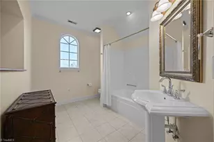 3340 Waterford Pl, Burlington, NC 27215 - Photo 40