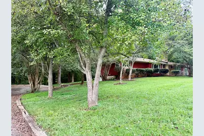 208 Harris Avenue, Elkin, NC 28621 - Photo 4