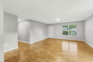 100 Carmel Ct, Kernersville, NC 27284 - Photo 2