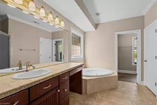 4002 Flagstick Ct, Jamestown, NC 27282 - Photo 26