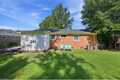 1008 Lombardy Street, Greensboro, NC 27405 - Photo 32